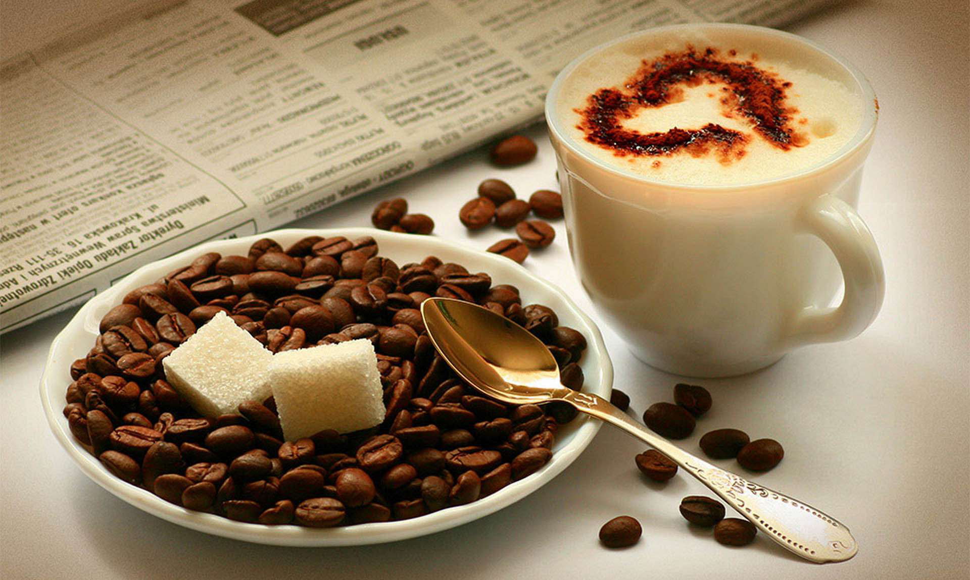 Giá cà phê hôm nay 222018 chính thức chạm mốc 37.000 triệu đồngtấn 1