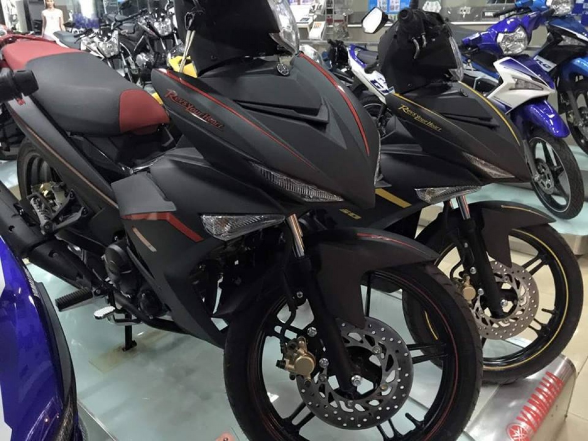 Giá xe máy Yamaha hôm nay 124 Xe tay ga giảm nhẹ vua côn tay Exciter 2018 có đà tăng mạnh 2