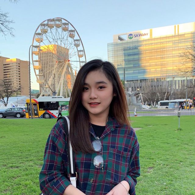 Nữ du học sinh Việt tại Úc gây thương nhớ bởi gương mặt khả ái